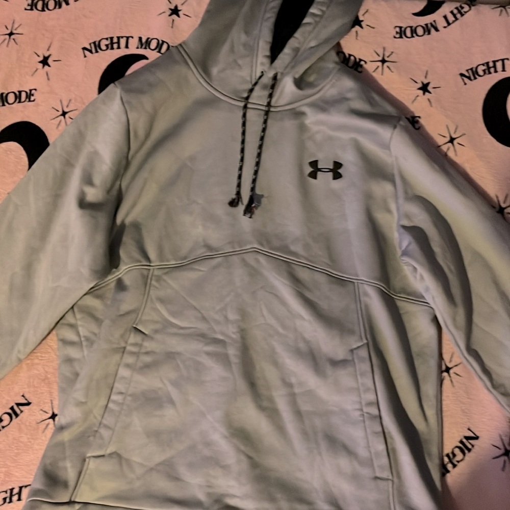 It’s a gray under Armour hoodie original cost 60 but I will go for 49